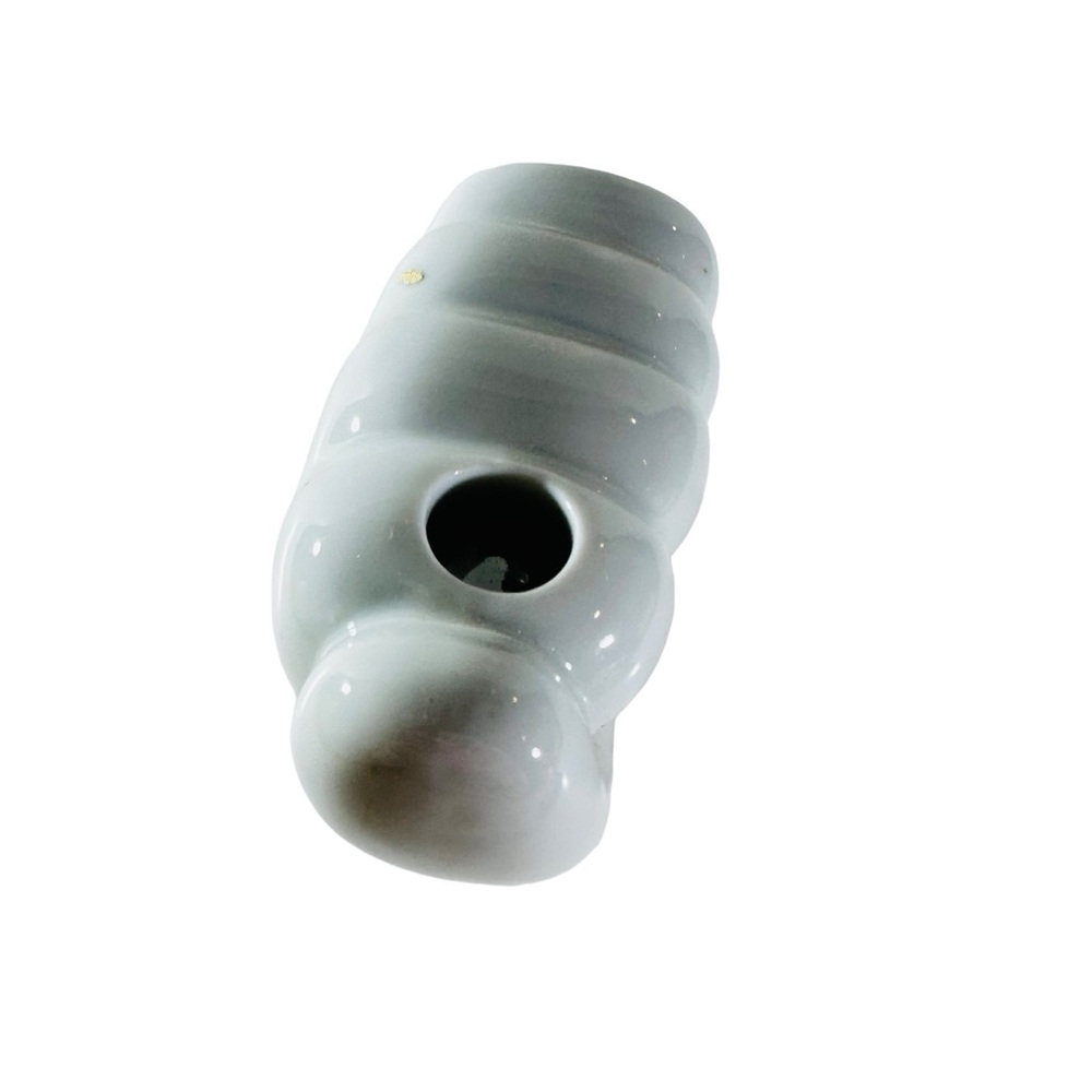 Life-size white vintage hand vase,  fist vase - Picture 3 of 6